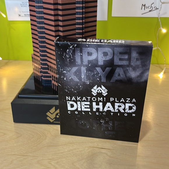 Nakatomi Die Hard DVD - Picture 3 of 4